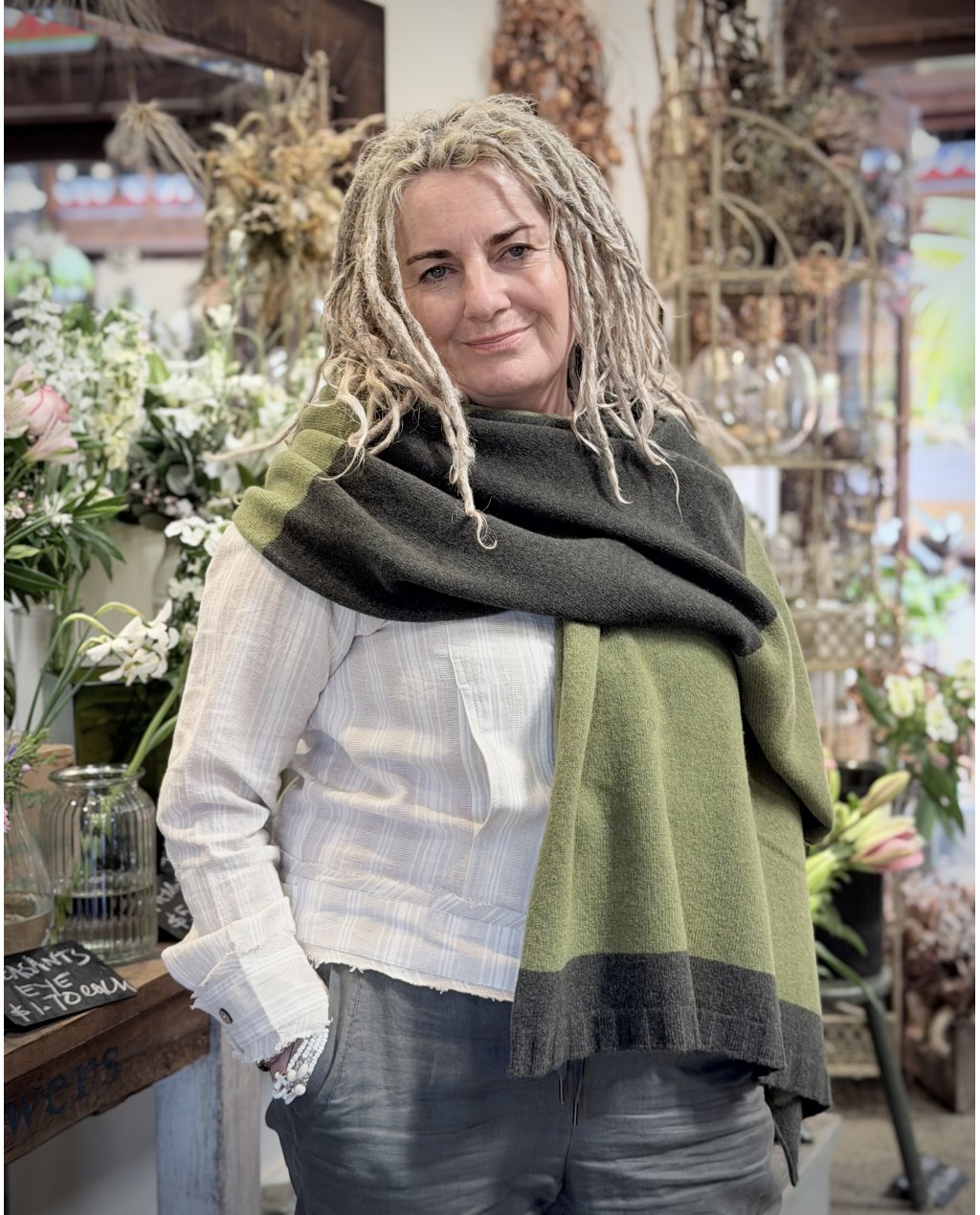 ERIBÉ | Bowden Colour Block Stole | Green Bean