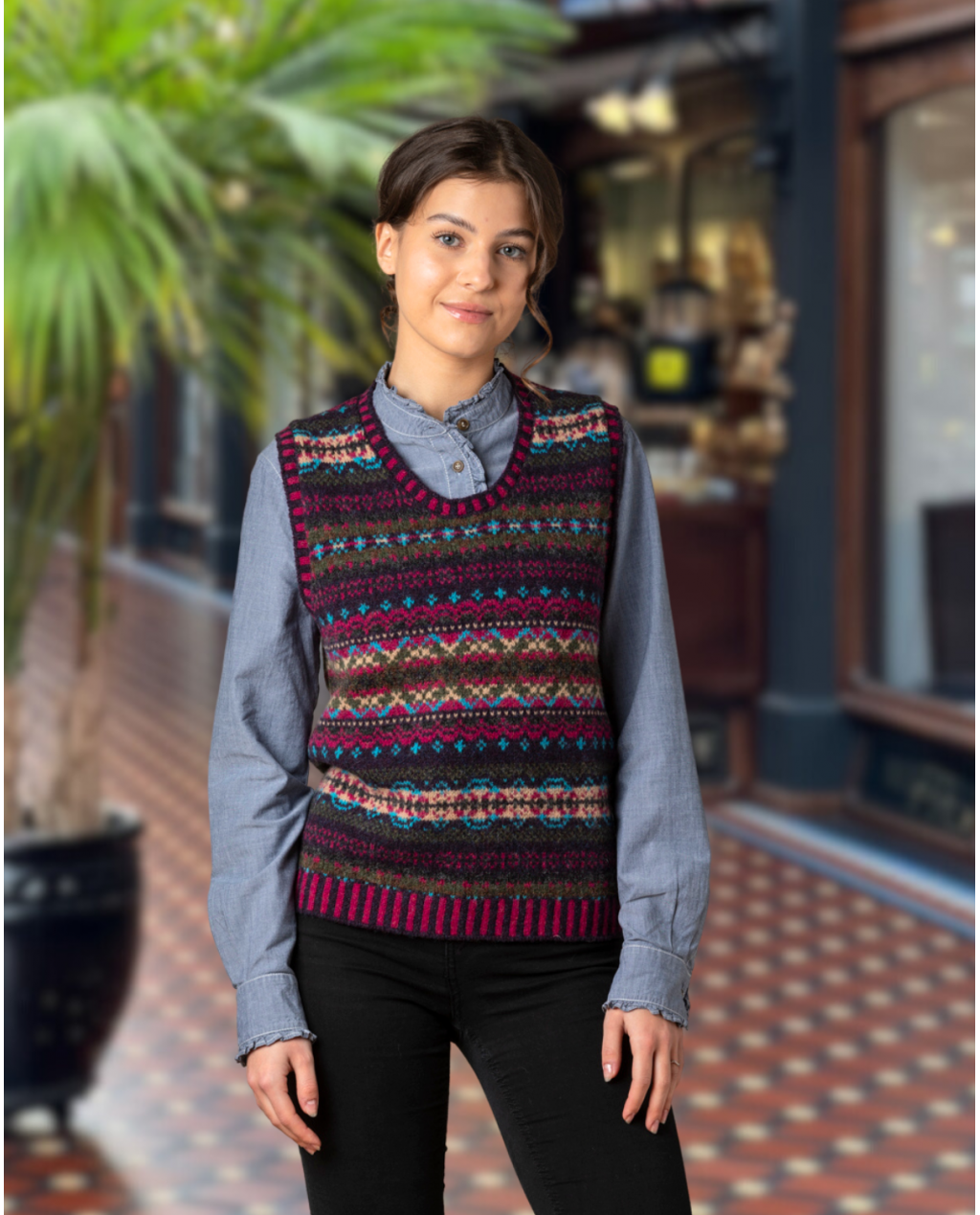 ERIBÉ | Westray Vest | Elderberry