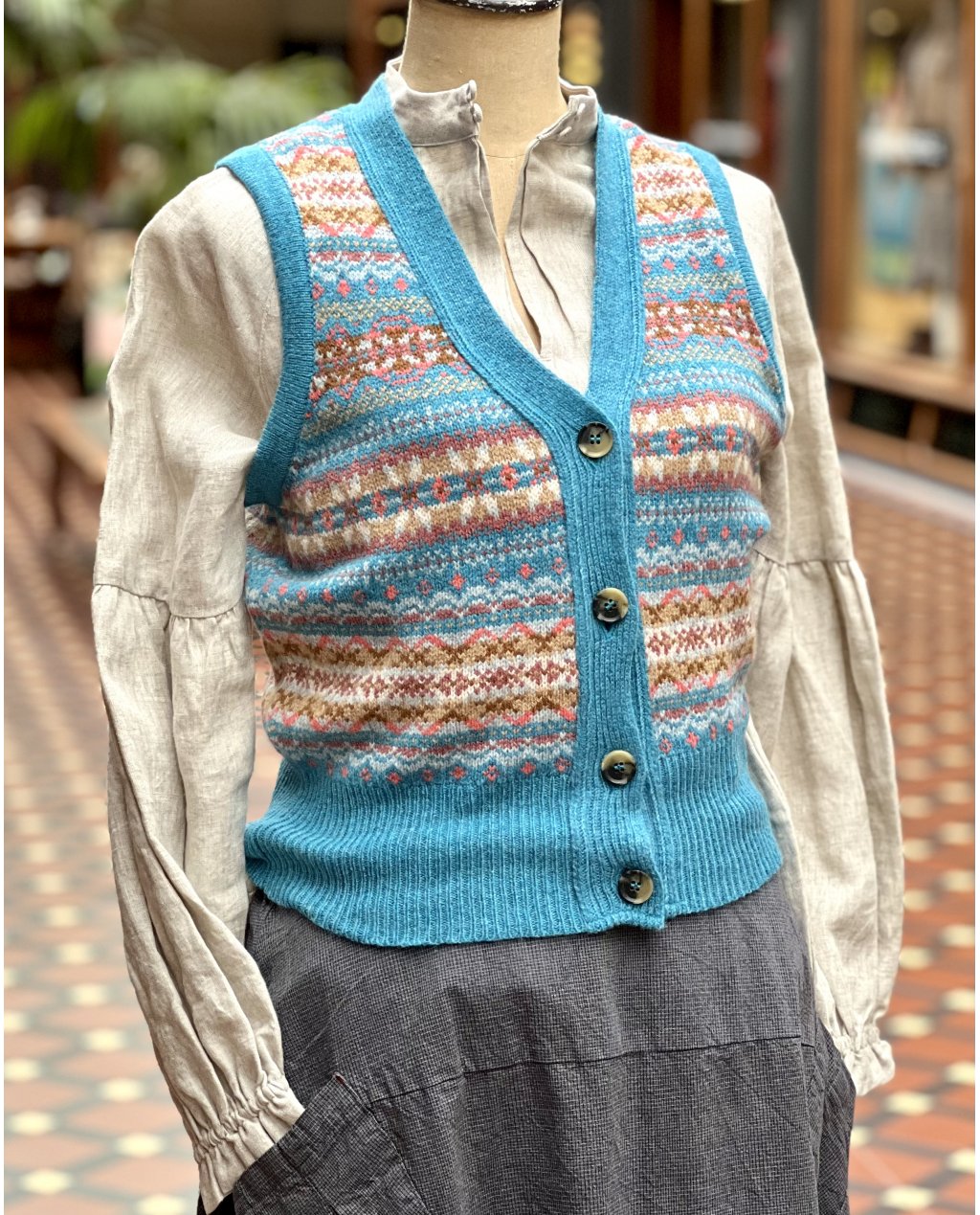 ERIBÉ | Kinross Waistcoat | Topaz