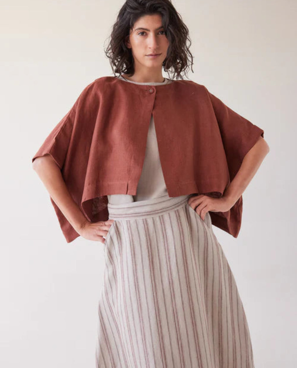 Eva's Sunday | Tussie Capelet | Brick Linen Twill